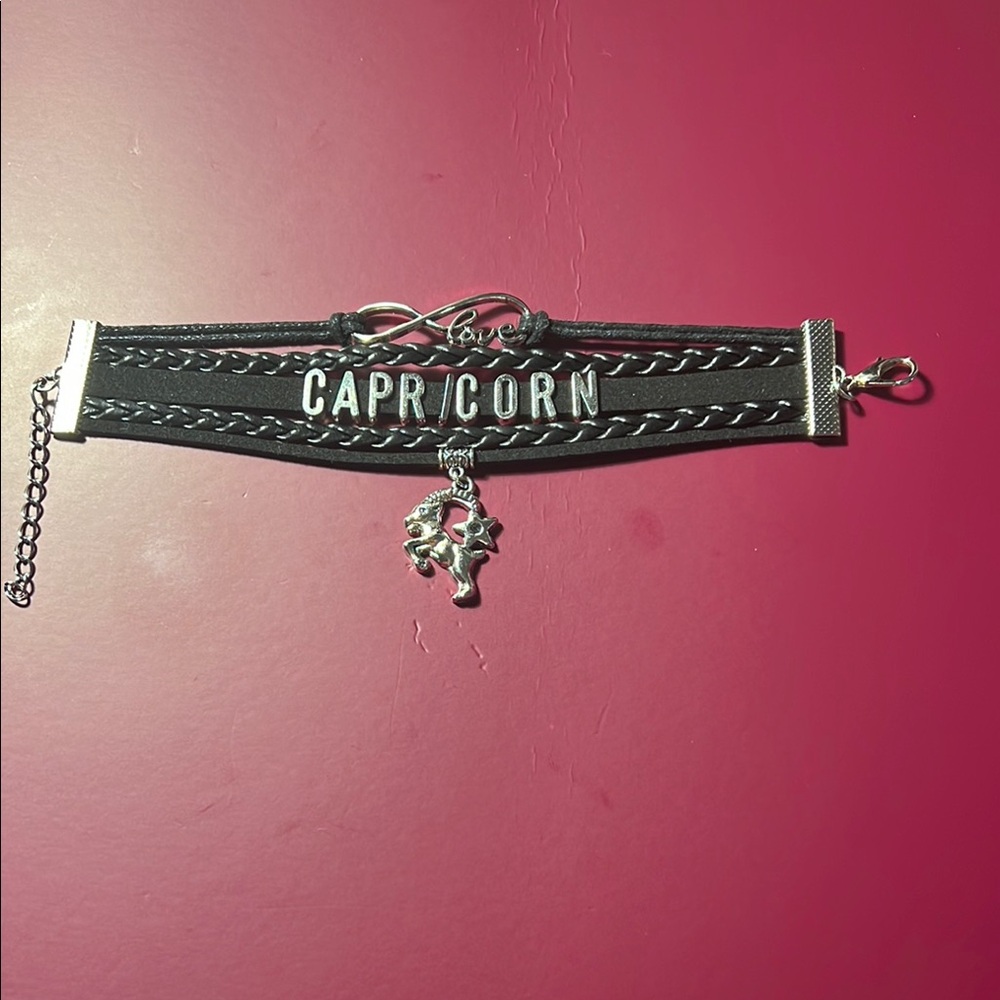 Love infinity sign Black Capricorn Charm Zodiac Bracelet 6”. +2”